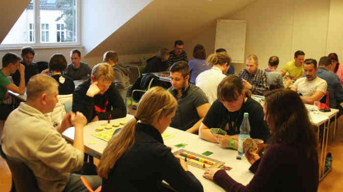 IMG_3202_Spieleabend großer Raum_klein2
